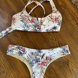 Kulani Kinis bikini set